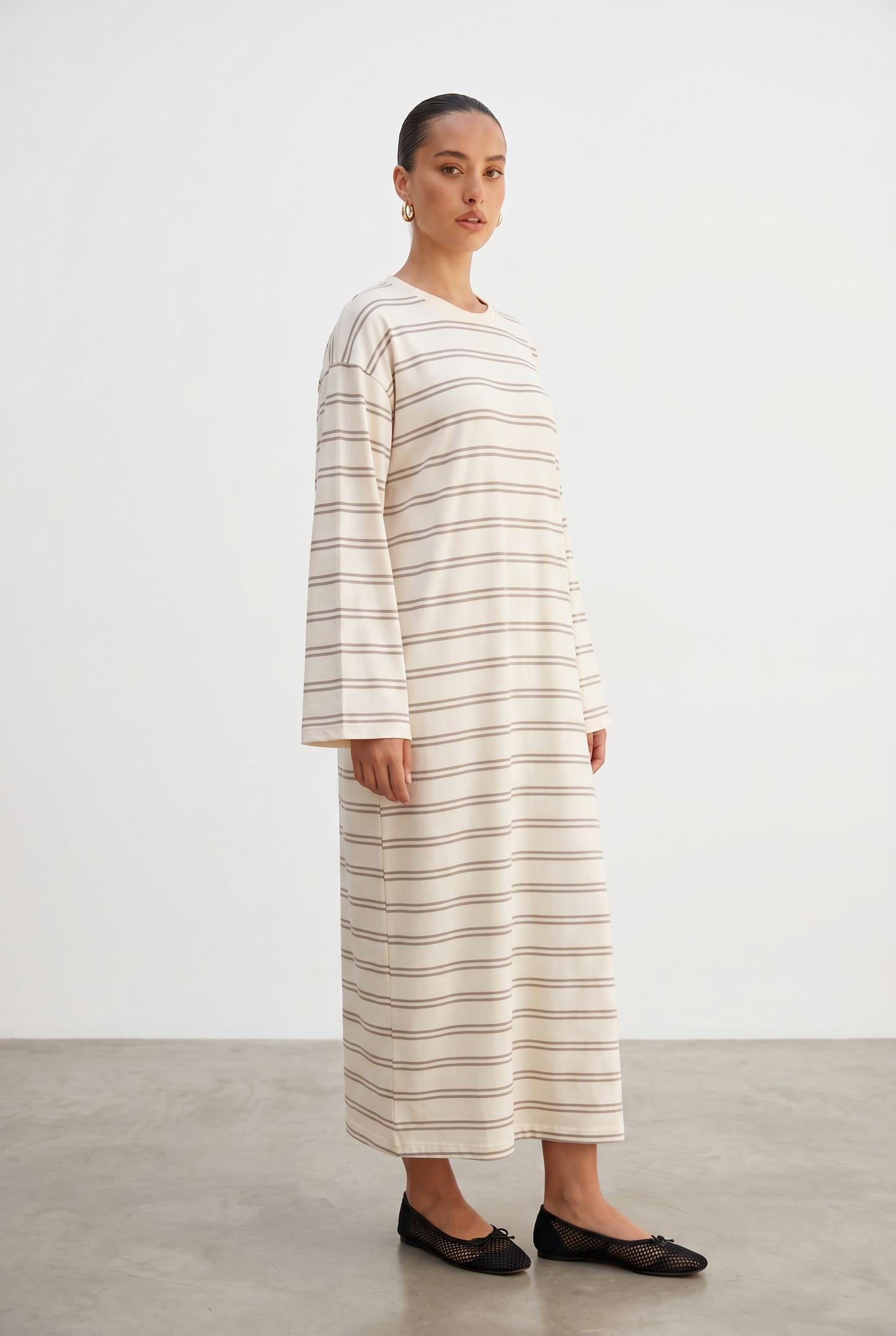 La robe rayée taupe