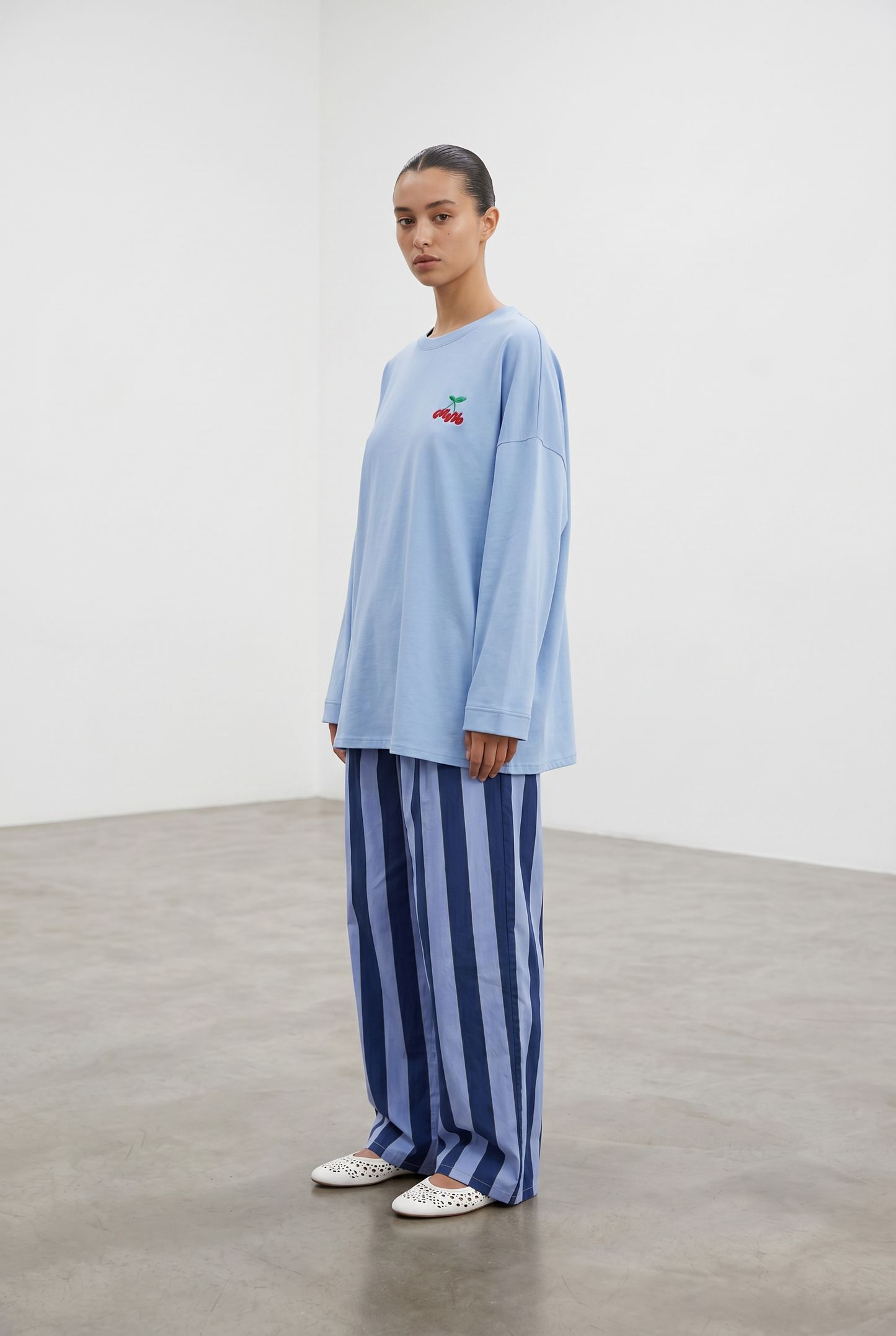 Le pantalon rayure bleu