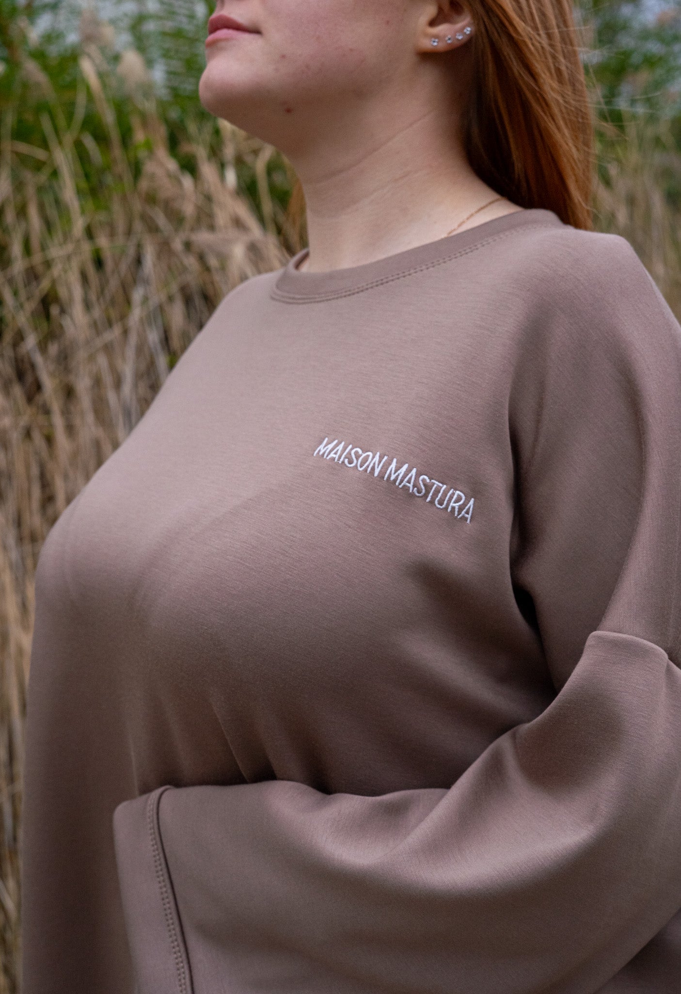 Le t shirt taupe
