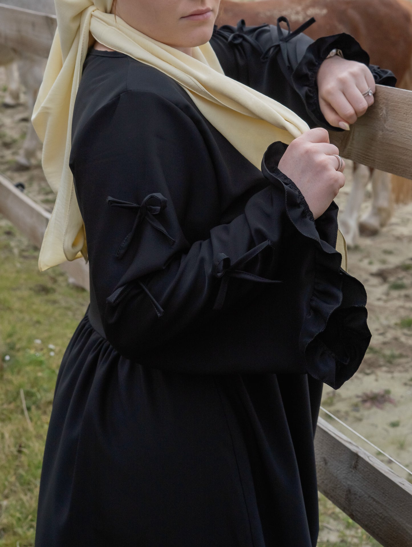 La robe noeuds noir