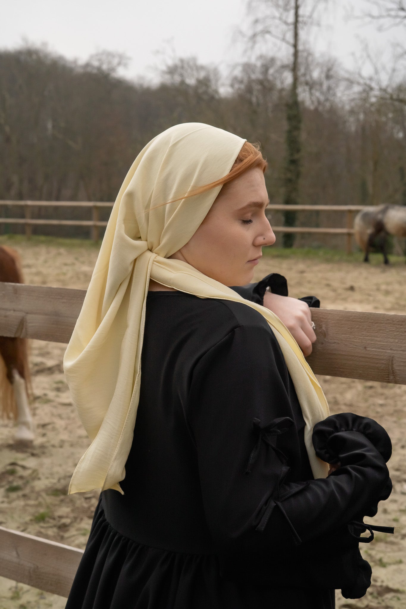 La robe noeuds noir