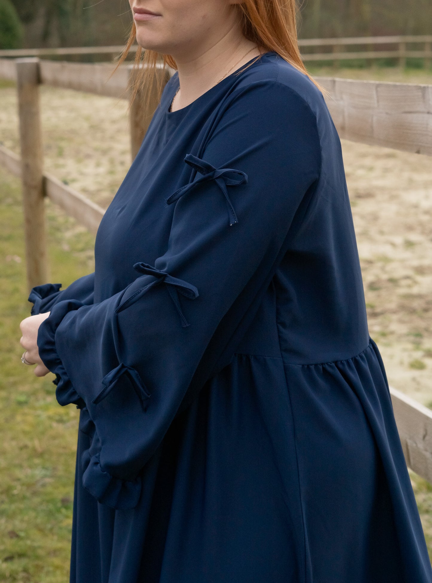 La robe noeuds bleu nuit