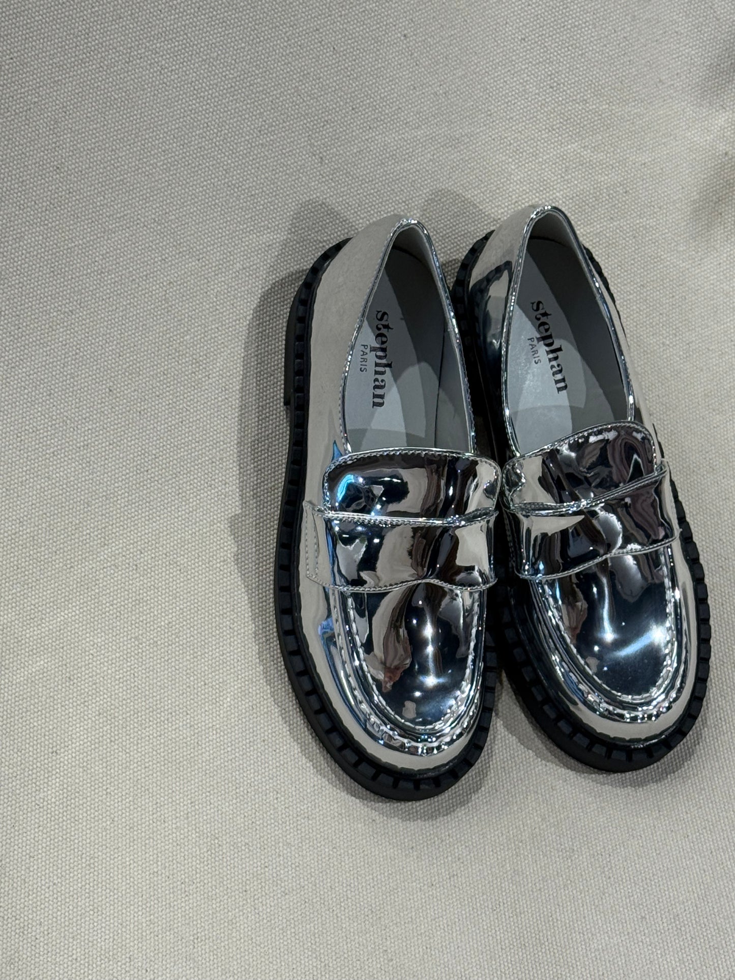 Mocassins argentés