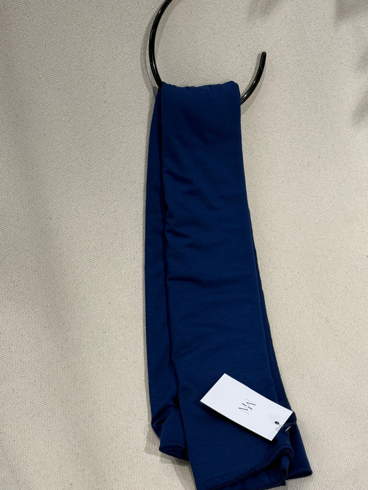 Le jersey lycra bleu nuit