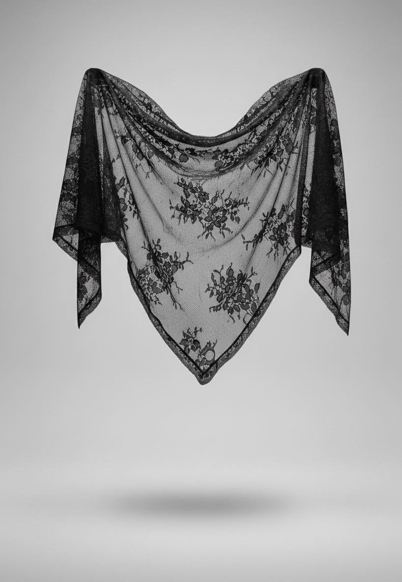 Le triangle en dentelle noir