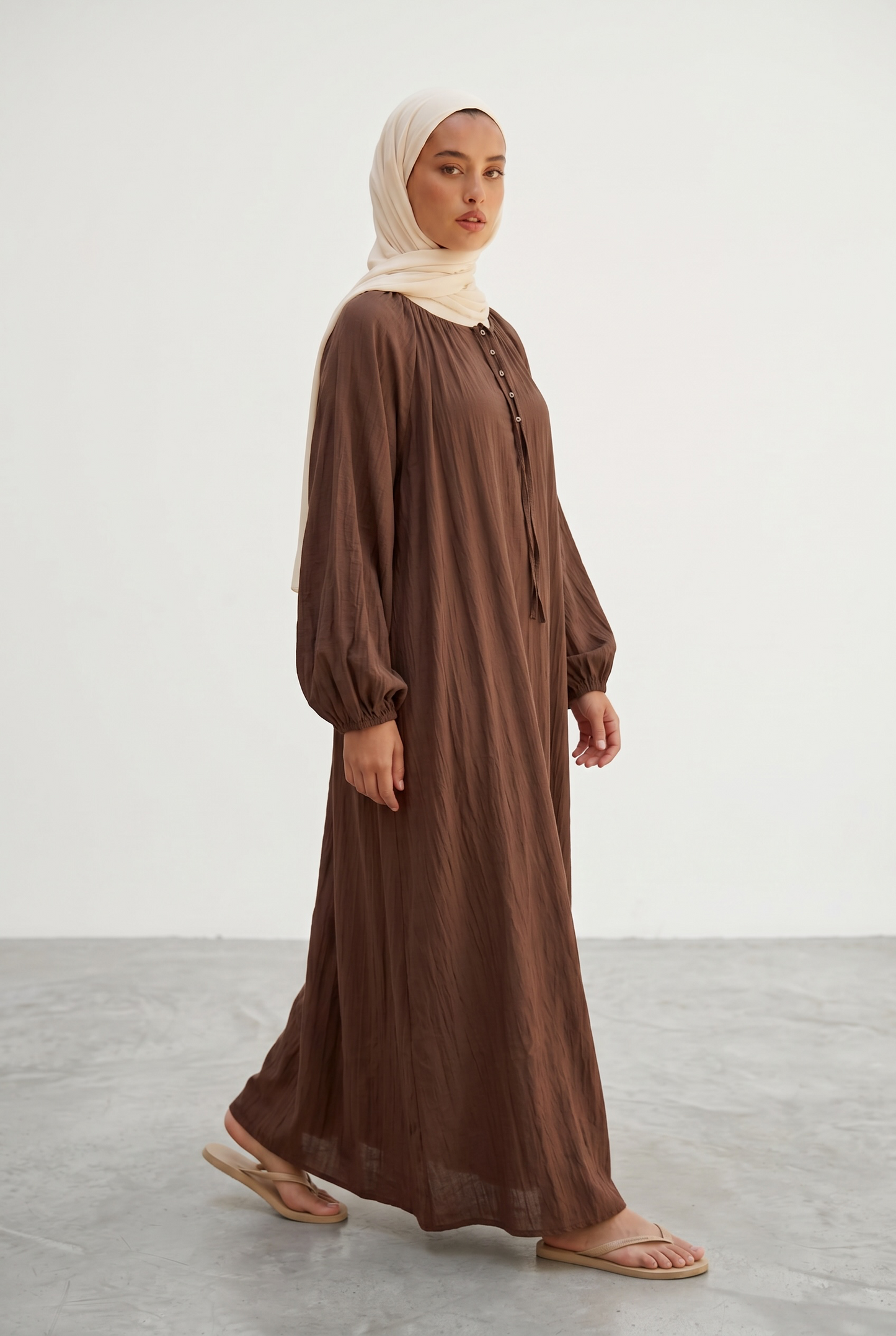 La robe bouton chocolat