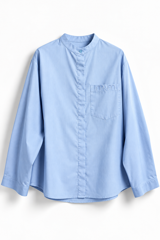 La chemise atelier bleu ciel