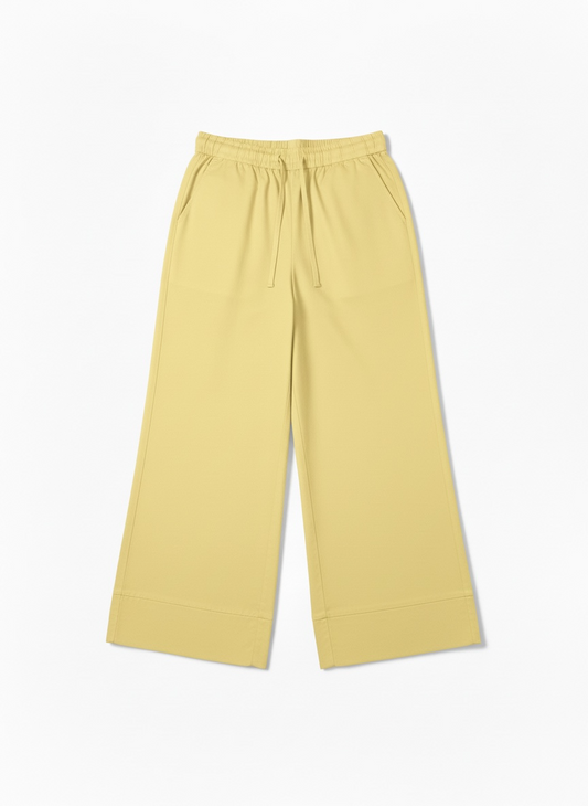 Le pantalon basique jaune