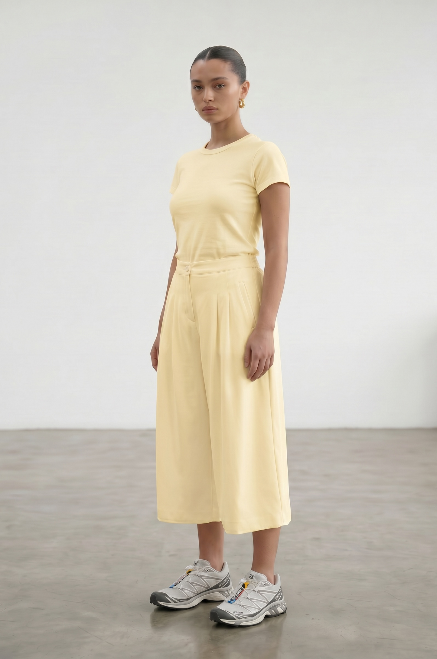 Le bermuda jaune