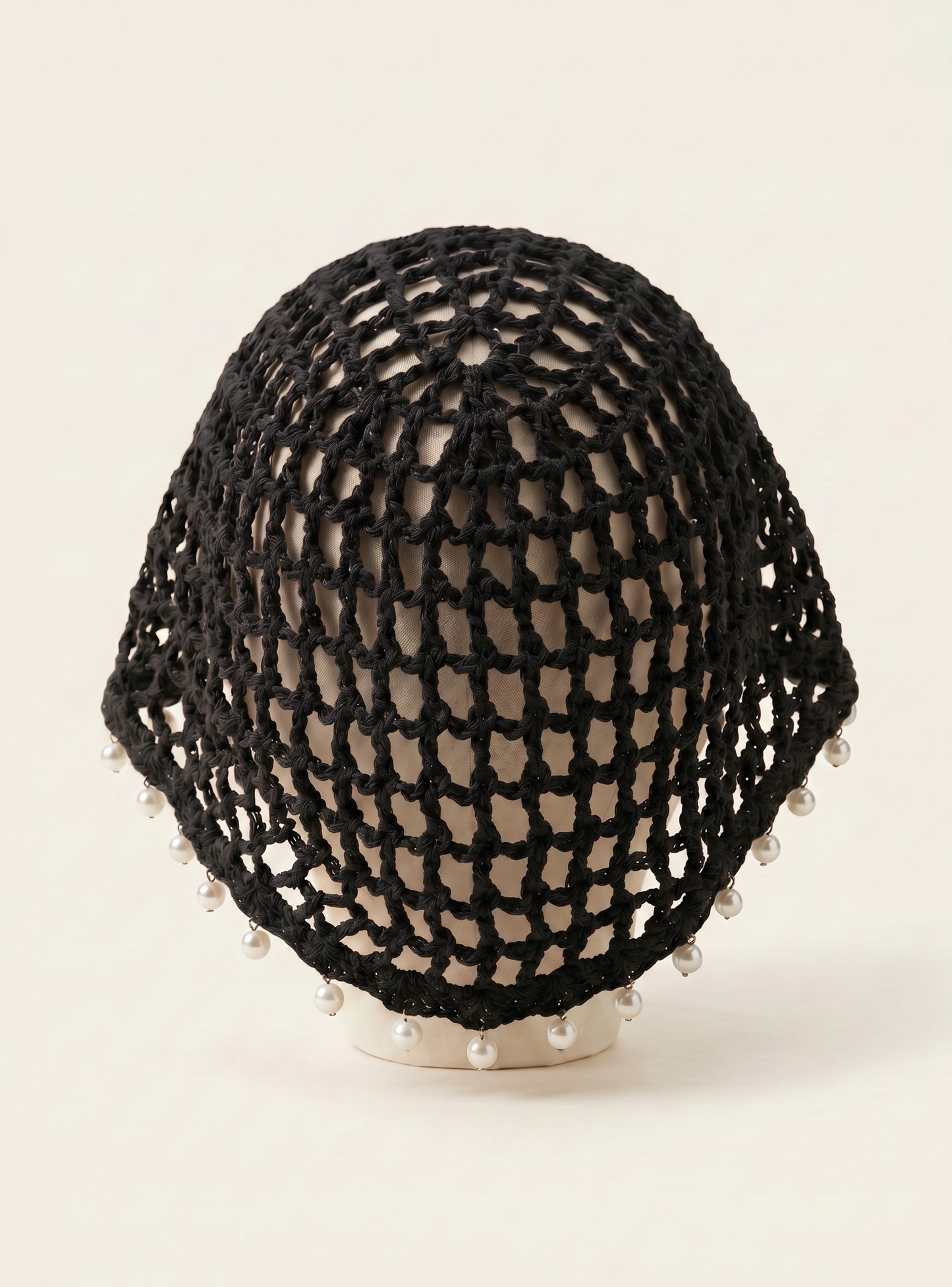 Le bonnet perle noir