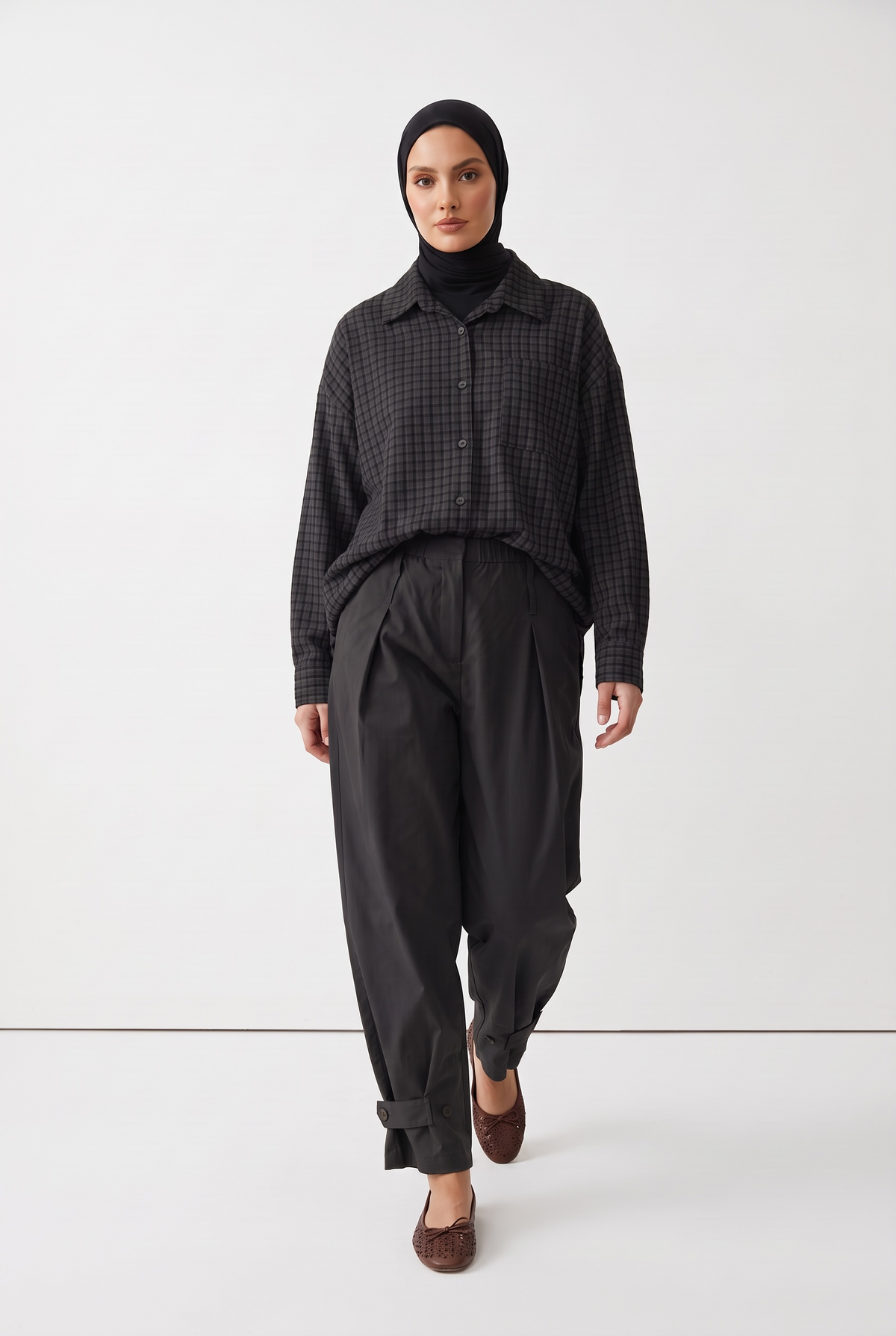 Le pantalon studio noir