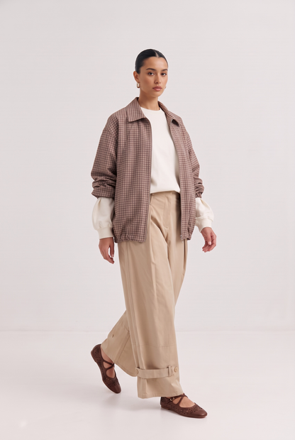 Le blouson tartan beige