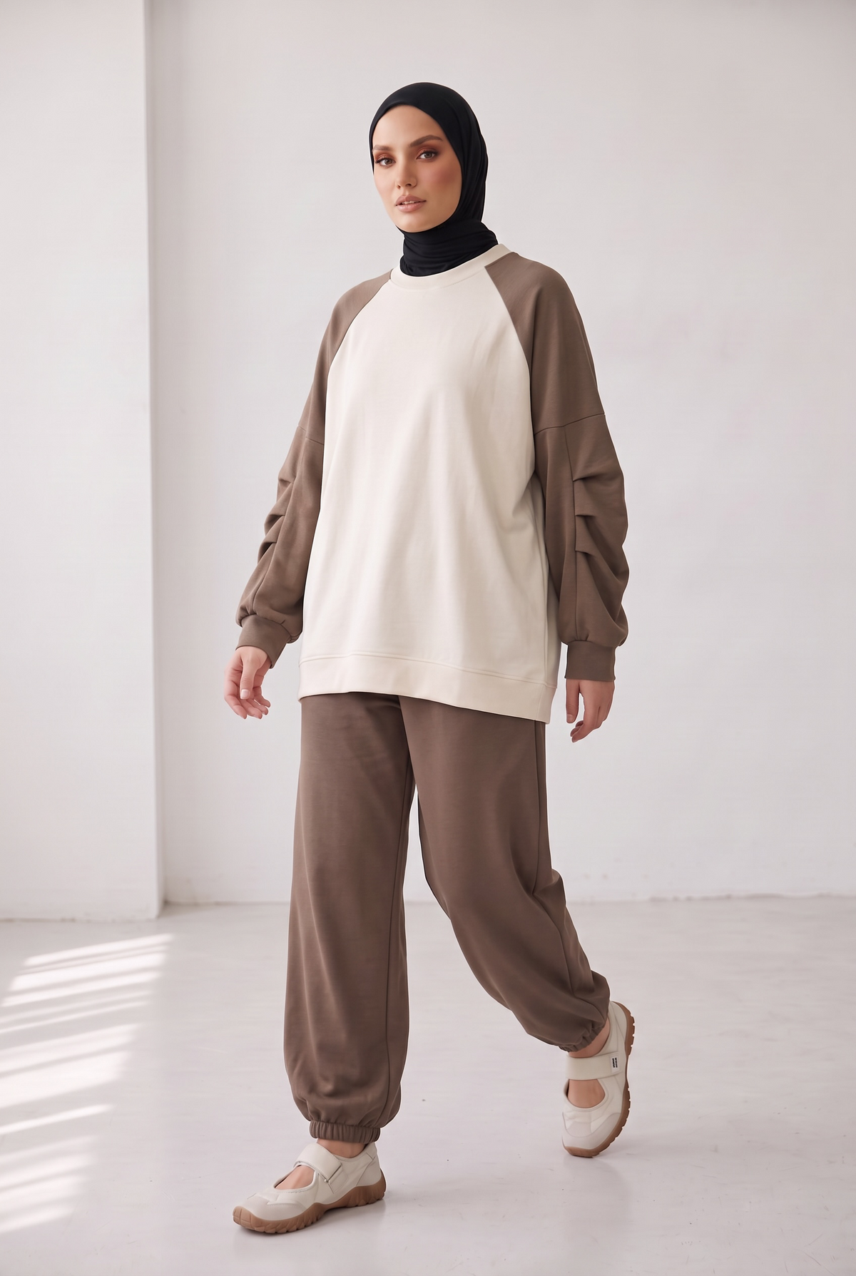 L'ensemble cloud taupe