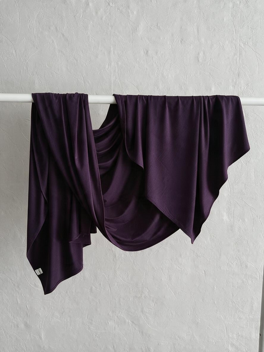 Le jersey liquide prune
